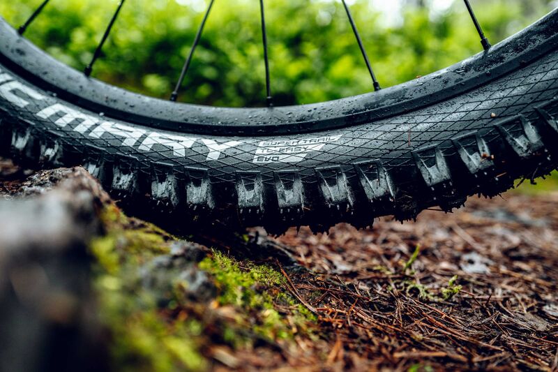 Ob Schnelligkeit, anspruchsvoller Untergrund oder Strapazierfähigkeit: Eine grosse Auswahl an MTB-Reifen bietet der Hersteller Schwalbe. Foto: © www.schwalbe.com / pd-f