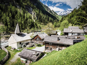 Das Kirchlein prägt den Weiler St. Martin. Es wird 1432 erstmals urkundlich erwähnt, 1955 wurde es renoviert.