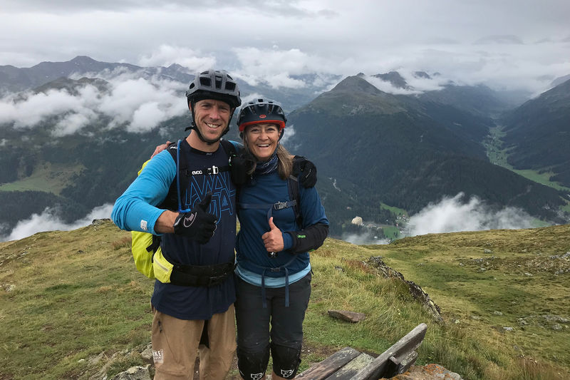 Der Weg zum Schiahorn erweist sich als zäh, doch ich fühle mich immer sicherer auf dem E-MTB.